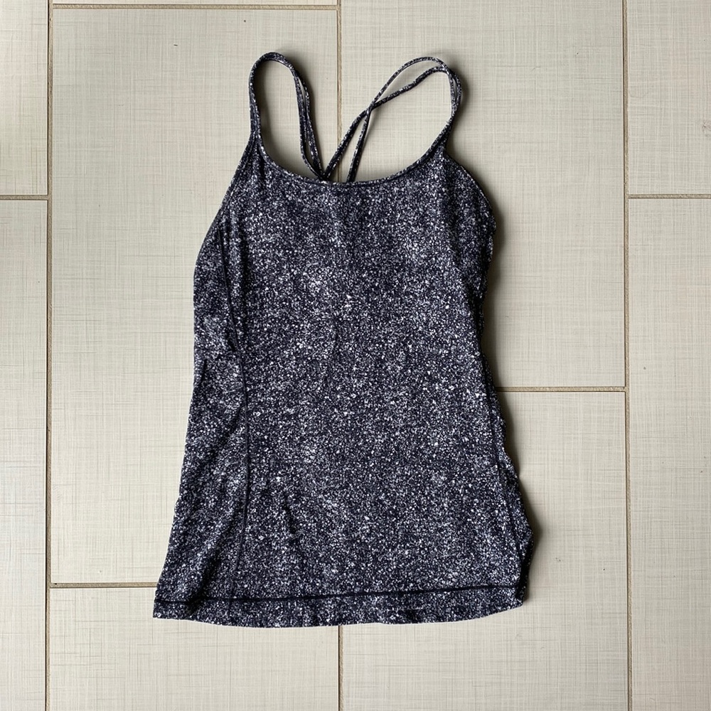 Lululemon Free To Be tank